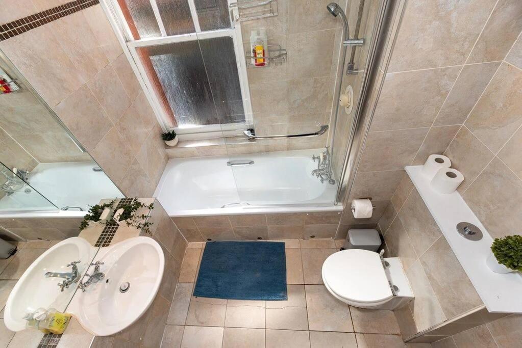 Discover London Central 2 Bedroom In Kensington 外观 照片