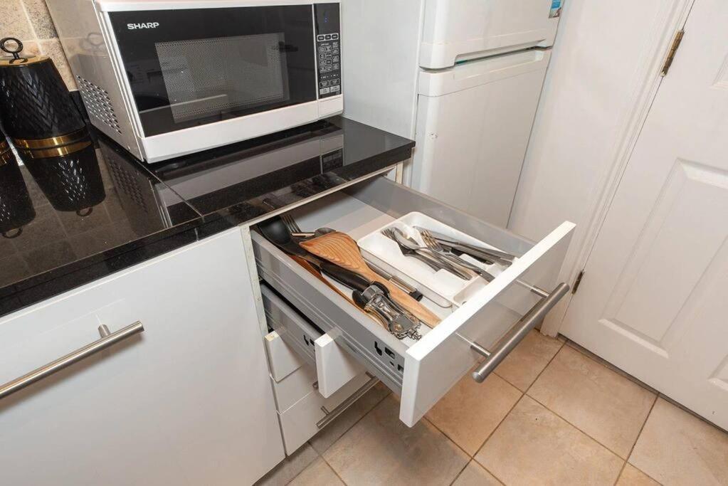 Discover London Central 2 Bedroom In Kensington 外观 照片